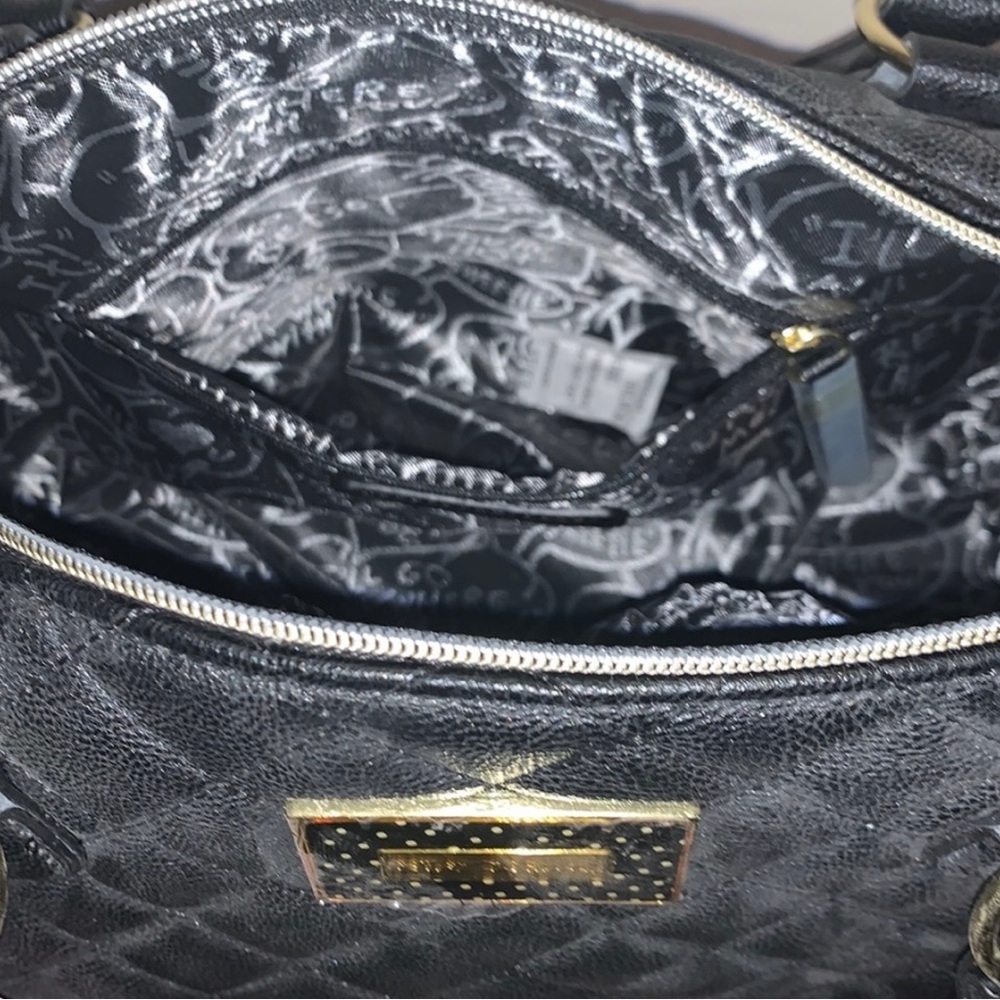 BETSEY JOHNSON BRAND NEW WITH TAGS GORGEOUS SATCHEL HANDBAG - Picture 9 of 13